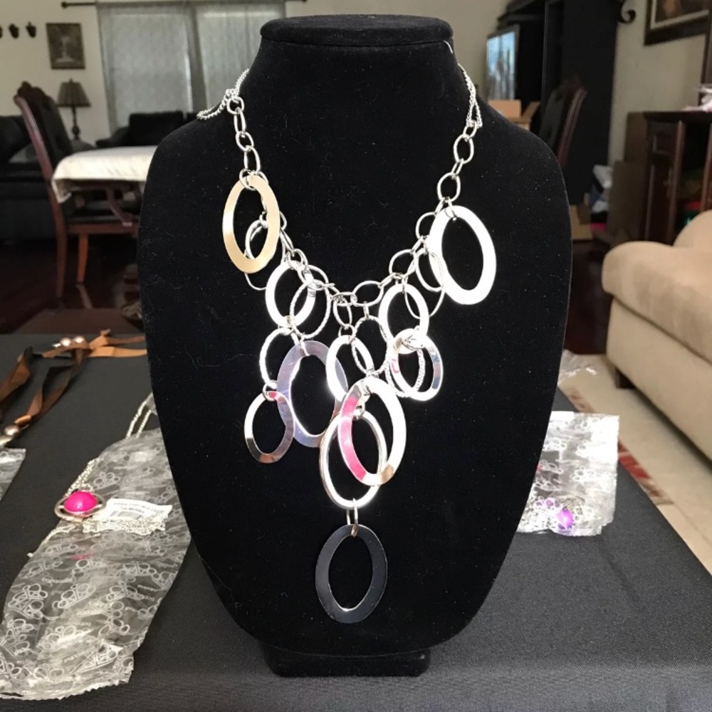Silver loop necklace with matching earrings